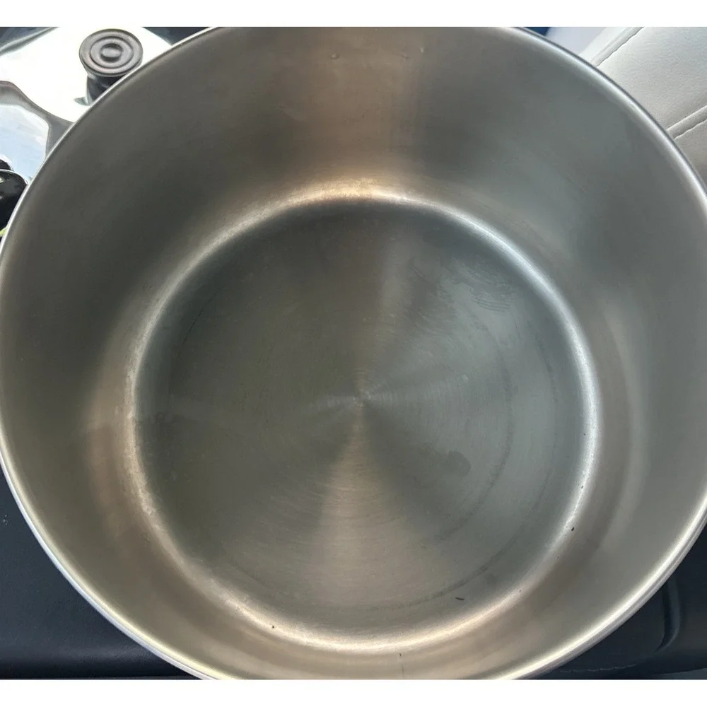 Revere Ware 1801 4 Qt. Pot Copper Clad Bottom With Lid Stainless Steel